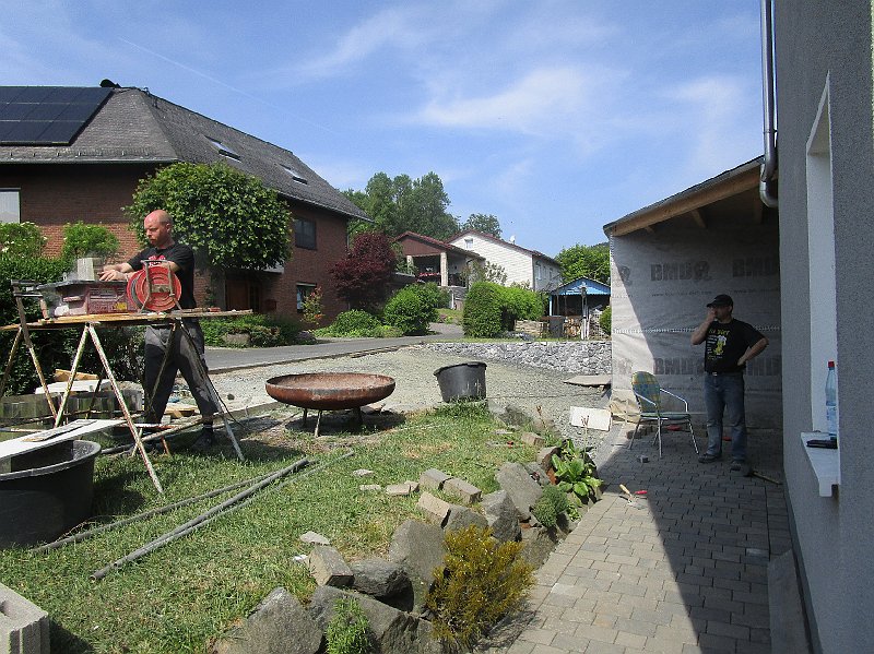 2018.05.29 Probefahrt, Bier, Grill, Freunde, Whisky und... Pflasterarbeiten (229).JPG